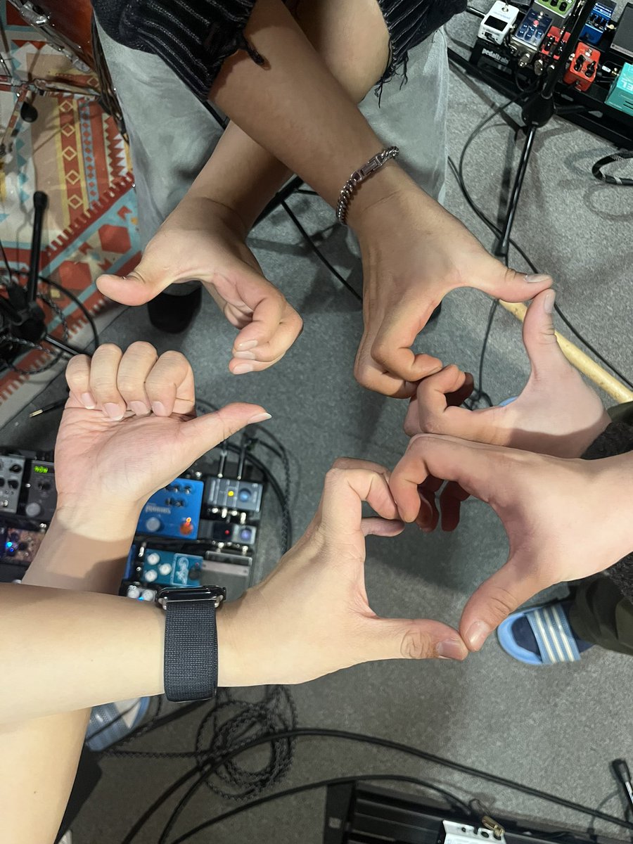 🤍

(누가 찍었게요)