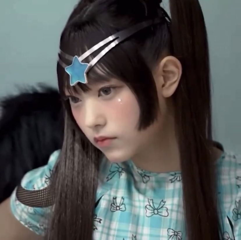 taehyun + haerin 🐈‍⬛ (@kittykangz) on Twitter photo 