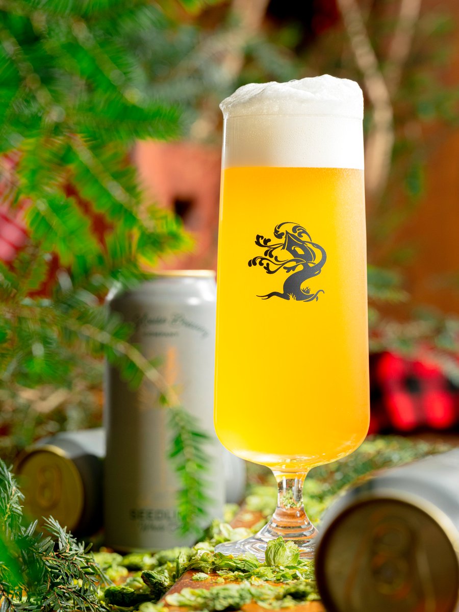 TreeHouseBrewCo's tweet image. Seedling - Whole Cone.

Sublime!

This beer captures the delicate intersection of citrus and pine resin, reminding us of the fresh-cut smell of a new Christmas tree. 

It&apos;s such a beautiful beer and in relatively limited supply - enjoy it while it&apos;s around!…
