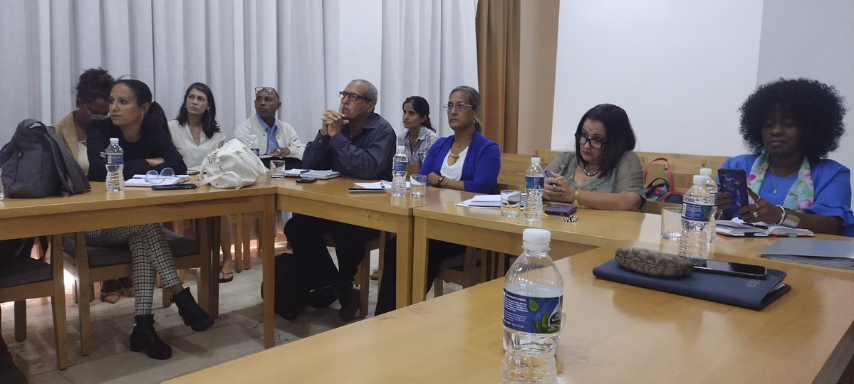 Jessfc17's tweet image. Iniciamos capacitación con el Grupo de Trabajo Nacional de @CubaTareaVida, sobre los escenarios climáticos para Cuba.  
La información que se comparte resulta valiosa para la proyección del desarrollo económico y social, donde los sectores y territorios juegan un rol fundamental.