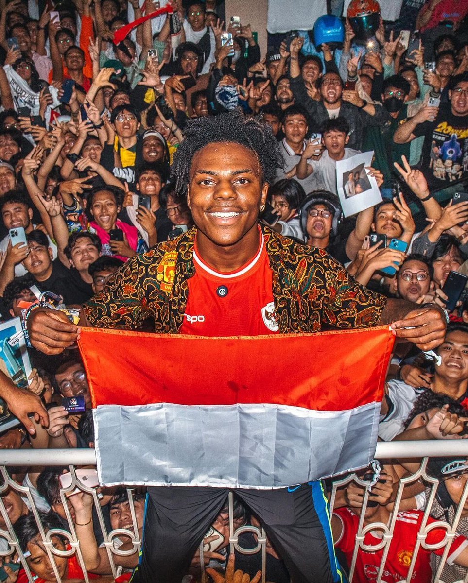 FrenchRapUS's tweet image. 🚨 LÉGENDAIRE ! 

iShowSpeed est devenu cette nuit le streamer le plus suivi dans le monde avec +46 millions d’abonnés 🤯

Ma propagande a enfin porté ses fruits 🥲