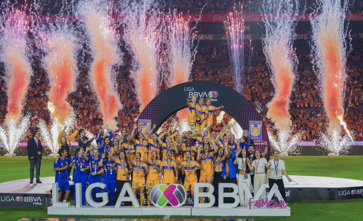 Pedro Martínez Losa tweet media