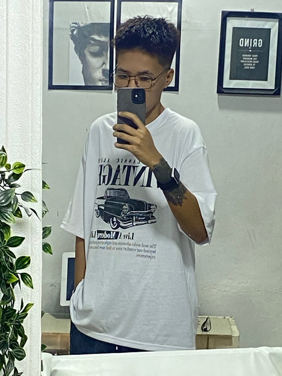 yco_shaw's tweet image. Fresh Cut Thankyou Boss Ja The Barber Kahawig na konti Yung Idol Ko Hahaha Confidence Nanaman Humarap sa Mg Clients ko #selfconfidence #selfimprovements #selflove 💈🙌🏻🔥