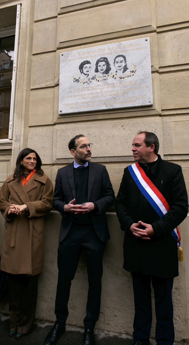 🚺 En ce 25 novembre, Journée internationale pour l’élimination de la violence à l’égard des femmes, nous honorons la mémoire des sœurs Mirabal, brutalement assassinées sous la dictature de Trujillo.

🇫🇷🇩🇴 Aux côtés de l’ambassadeur dominicain S.E. David Puig et du député