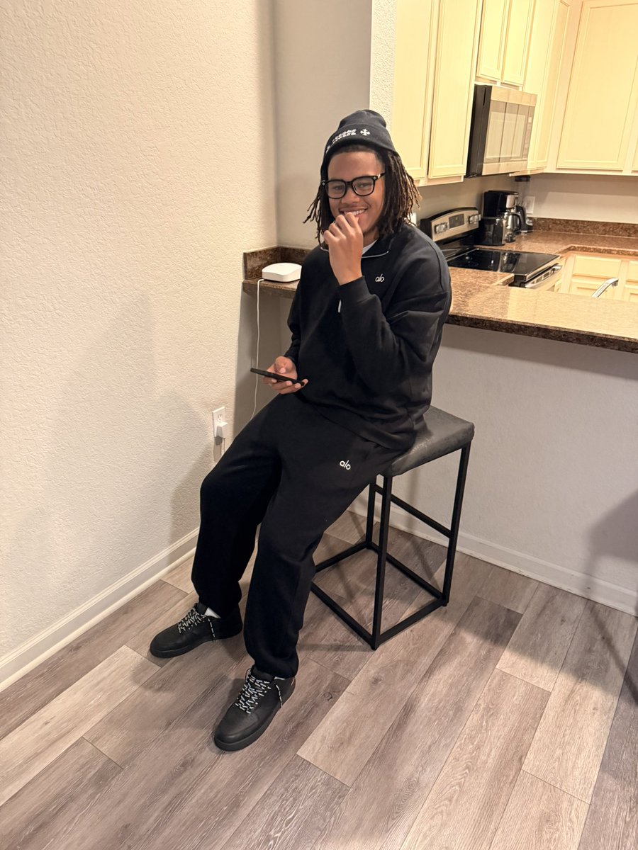 gmattfn's tweet photo. what a time to be alive https://t.co/H4imBHA2Od
