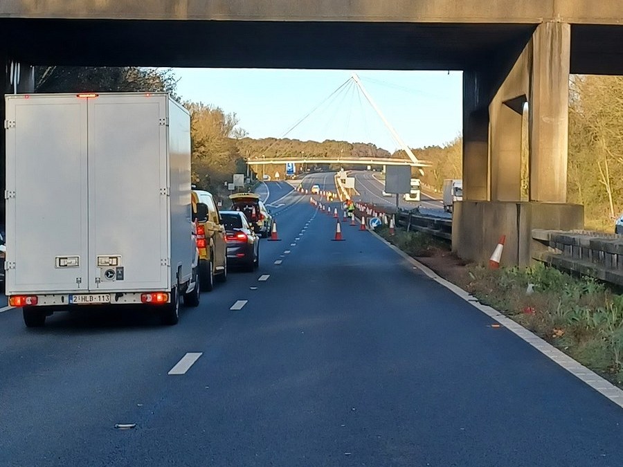 M20 update: A man in his 30s died when the black Nissan Qashqai he was driving was severely crushed between a lorry behind it, and HGV in front of it. The lorry driver was flown to hospital with serious injuries. The crash happened about 8.27am this morning Londonbound, J9 to J8.