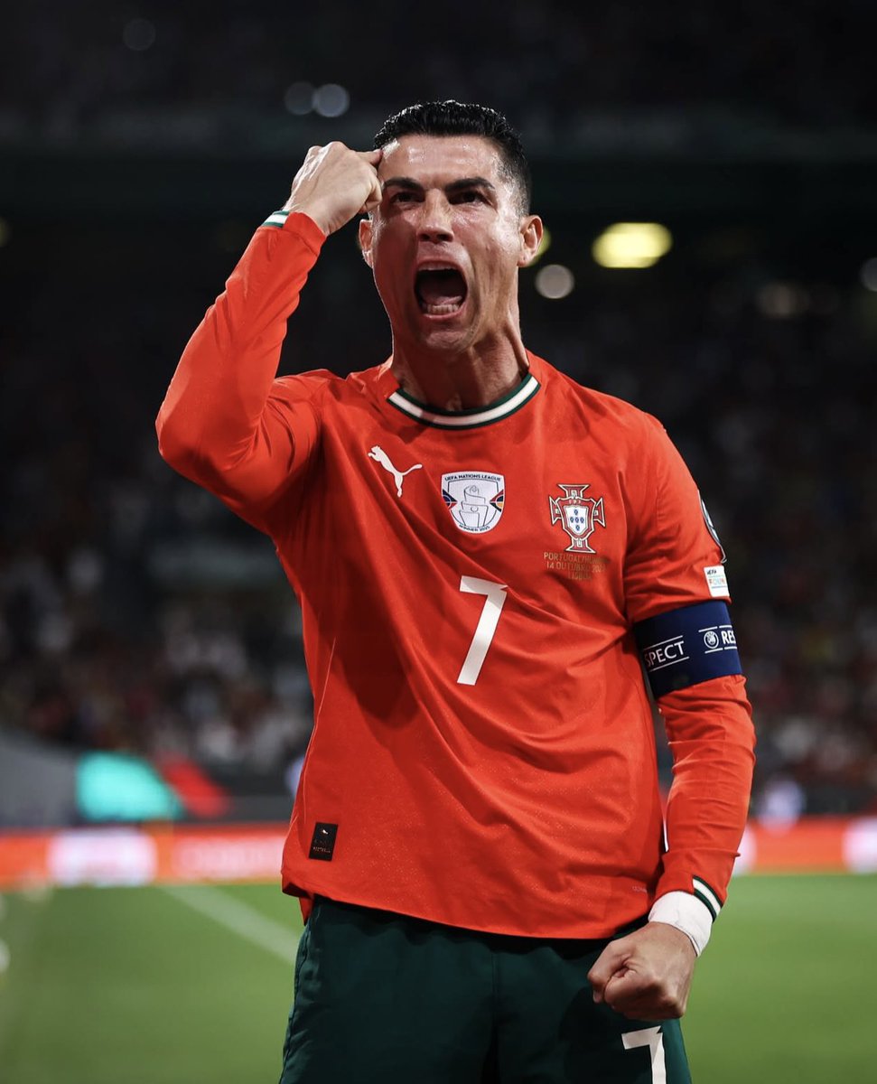 MousaQi's tweet image. 🚨🚨🚨🚨🚨🚨🚨🚨🚨🚨🚨🚨🚨🚨 

رسمييييييييييييياً:

تم إيقاف الأسطورة كرستيانو رونالدو لمباراة واحدة فقط ضد أرمينيا بعد الحصول على الكرت الأحمر ضد جمهورية إيرلندا 

الاسطورة كريستيانو رونالدو يستطيع المشاركة في كأس العالم من المباراة الأولى ✅✅✅

🐐🐐🐐🐐🐐🐐🐐🐐🐐🐐🐐🐐🐐🐐