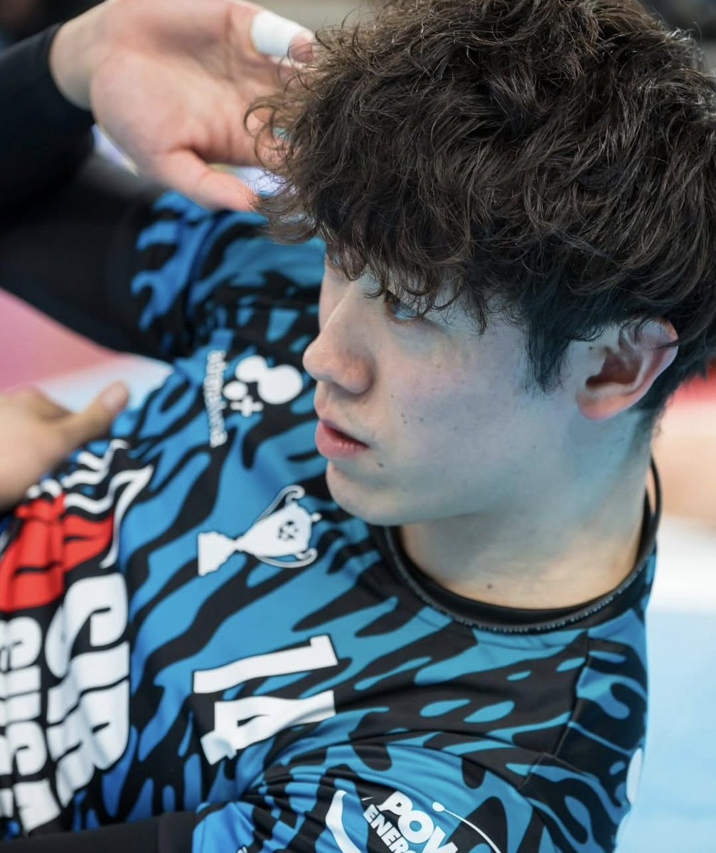 hopebaitingvb's tweet image. oh my god