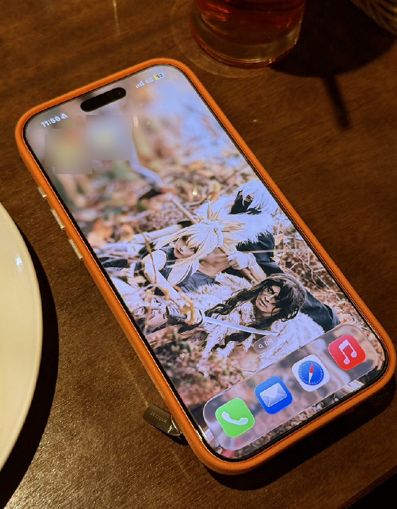 とても美しくて素晴らしいDr. STONEのコスプレ写真を見つけ、今はスマホの壁紙にして使っています。

コスプレイヤーの皆さまに心からの感謝と愛を送ります。

私が描いたどのDr. STONEのイラストよりも遥かに素晴らしい写真です。

本当にたくさんの学びをいただいています。