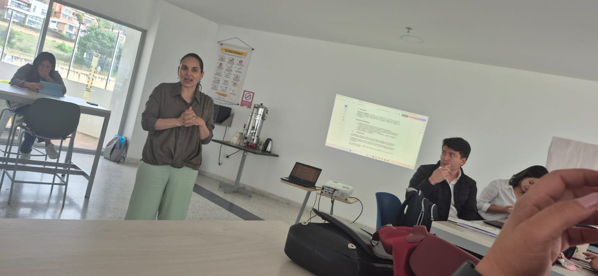 SJT_erp's tweet image. &quot;¡Grupo AAA Asesores SAS está presente en la jornada de formación del Programa Excelencia Empresarial #Bootcamp en la @UPTC_Duitama! Agradecemos por este espacio de aprendizaje. Seguimos creciendo juntos. #BoyacáGrande #ExcelenciaEmpresarial #GestiónEmpresarial #UPTC&quot;