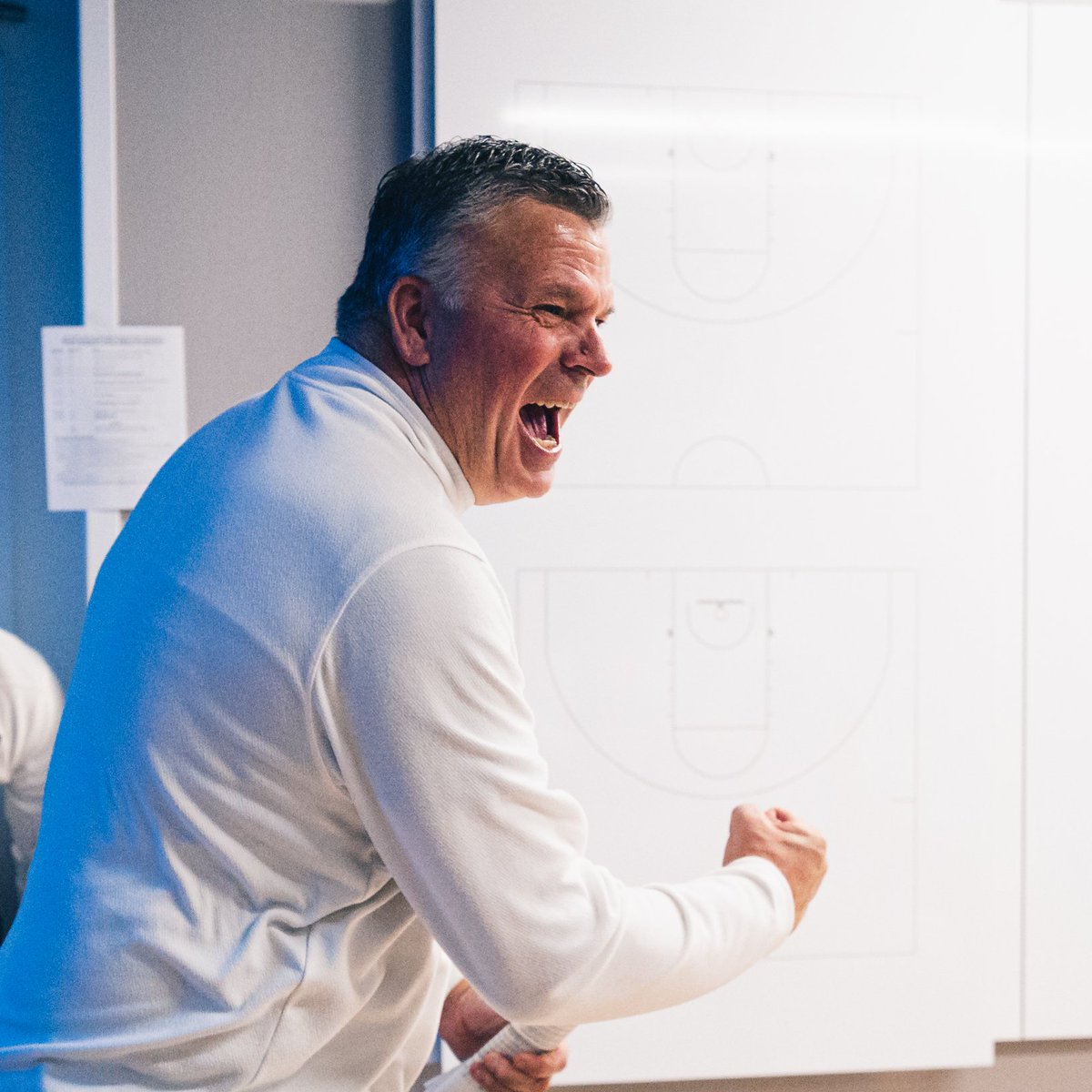 BluejayMBB's tweet image. Happy birthday @cucoachmac!! 🎉🎂🎊

#GoJays