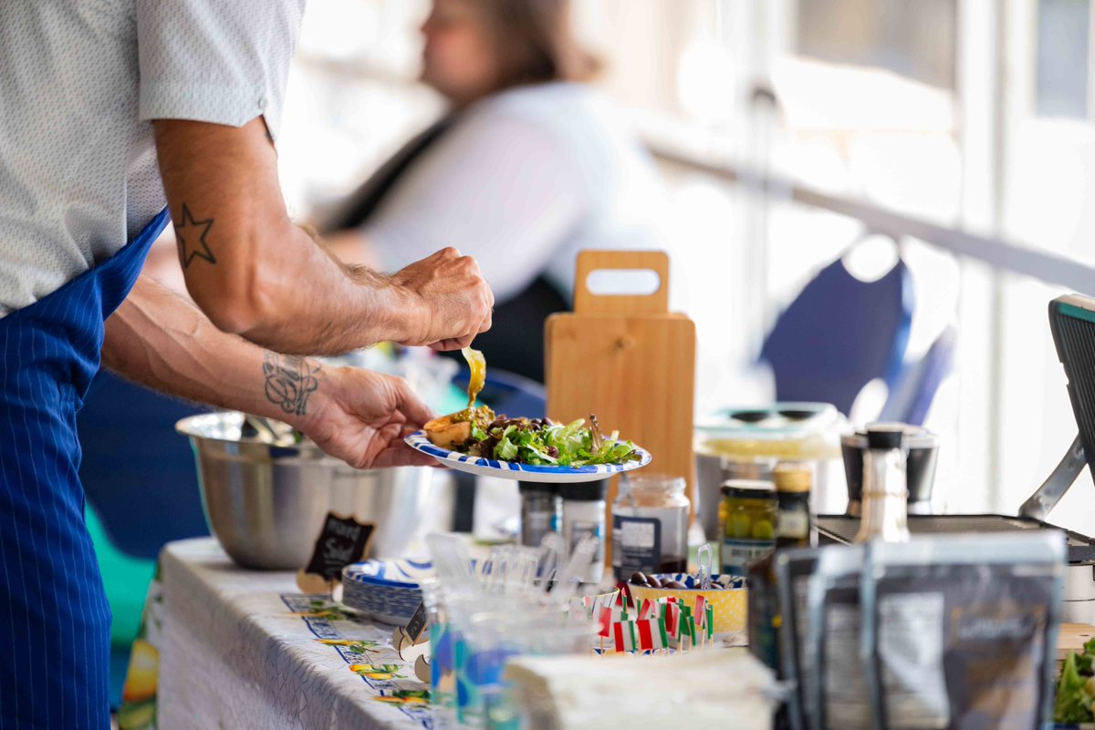 FSWCollege's tweet image. As part of International Education Week, FSW celebrated global cultures at the World Languages and Cultures Fair. Students explored international cuisine, study abroad opportunities, and interactive educational displays.
#FSWInternationalEducation #FSWAbroad #StudyAbroad