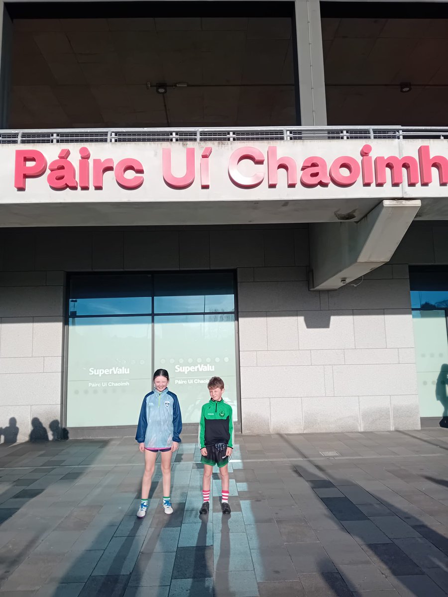 Some of our U12 players who had a brilliant morning in SuperValu Páirc Uí Chaoimh for the Primary Schools Skills Day. Well done all! 

🟢⚪⚫