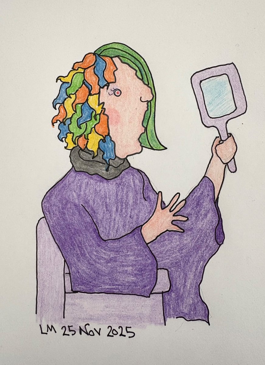 LindaMedina5's tweet image. Tuesday’s environmental #ShapeChallenge at @StudioTeaBreak and @ADsaxist - “When I said I wanted a change this wasn’t exactly what I meant!!”