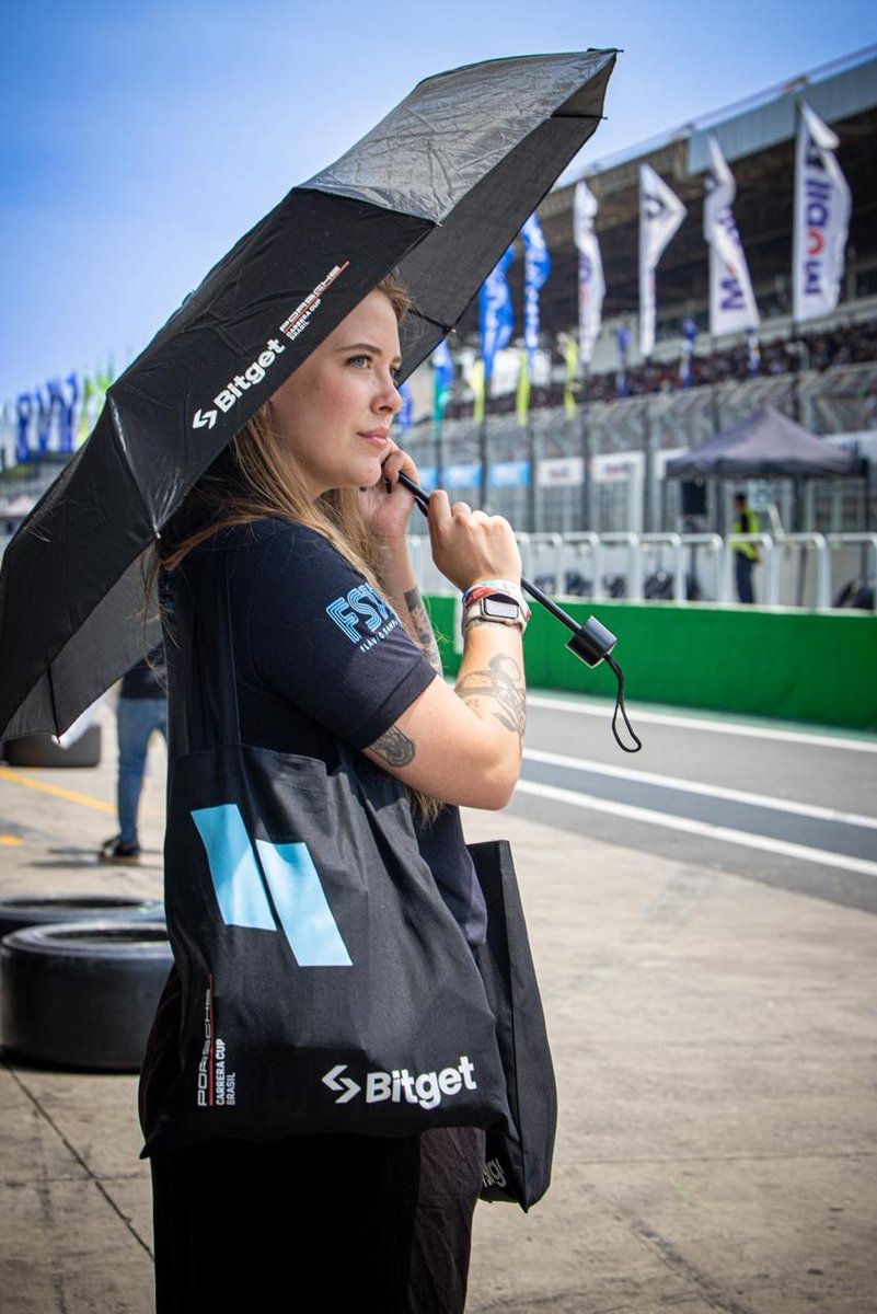 bitget's tweet image. A full-throttle #PorscheCup weekend 🏁🔥

We showed up with Bitget’s speed, precision — and plenty of merch for the fans around the circuit.

On to the next stop!

#EventWithBitget