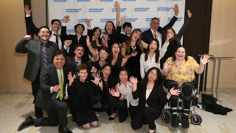 PackStrat's tweet image. This year’s Student Design Challenge from the Paperboard Packaging Alliance called on students to eliminate plastic and minimize material usage. In this video, the winning students explain how paperboard lent itself to achieving these goals: brnw.ch/21wXOqq

#Paperboard