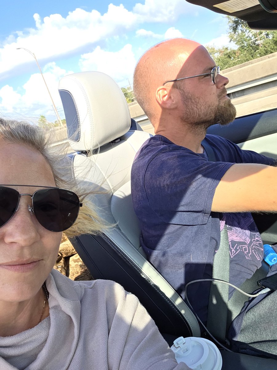 link_mindset's tweet image. Kennedy space station and key west 
♥‿♥
    💚
    🌑