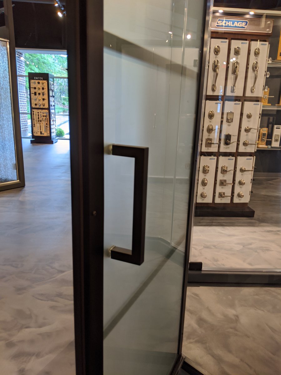 divided.style tweet media