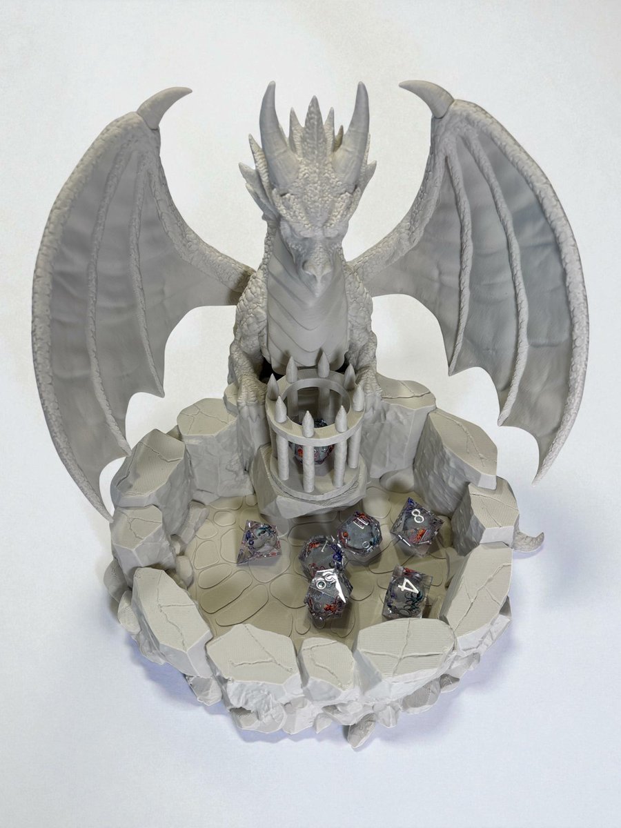 Utman43's tweet image. Want a gift that actually wows your gamer or hobbyist friend? I craft custom 3D prints and laser-engraved pieces for memorable, personal presents. Discover ideas and order at wondracraft.com 🎮✨ #GamerGifts