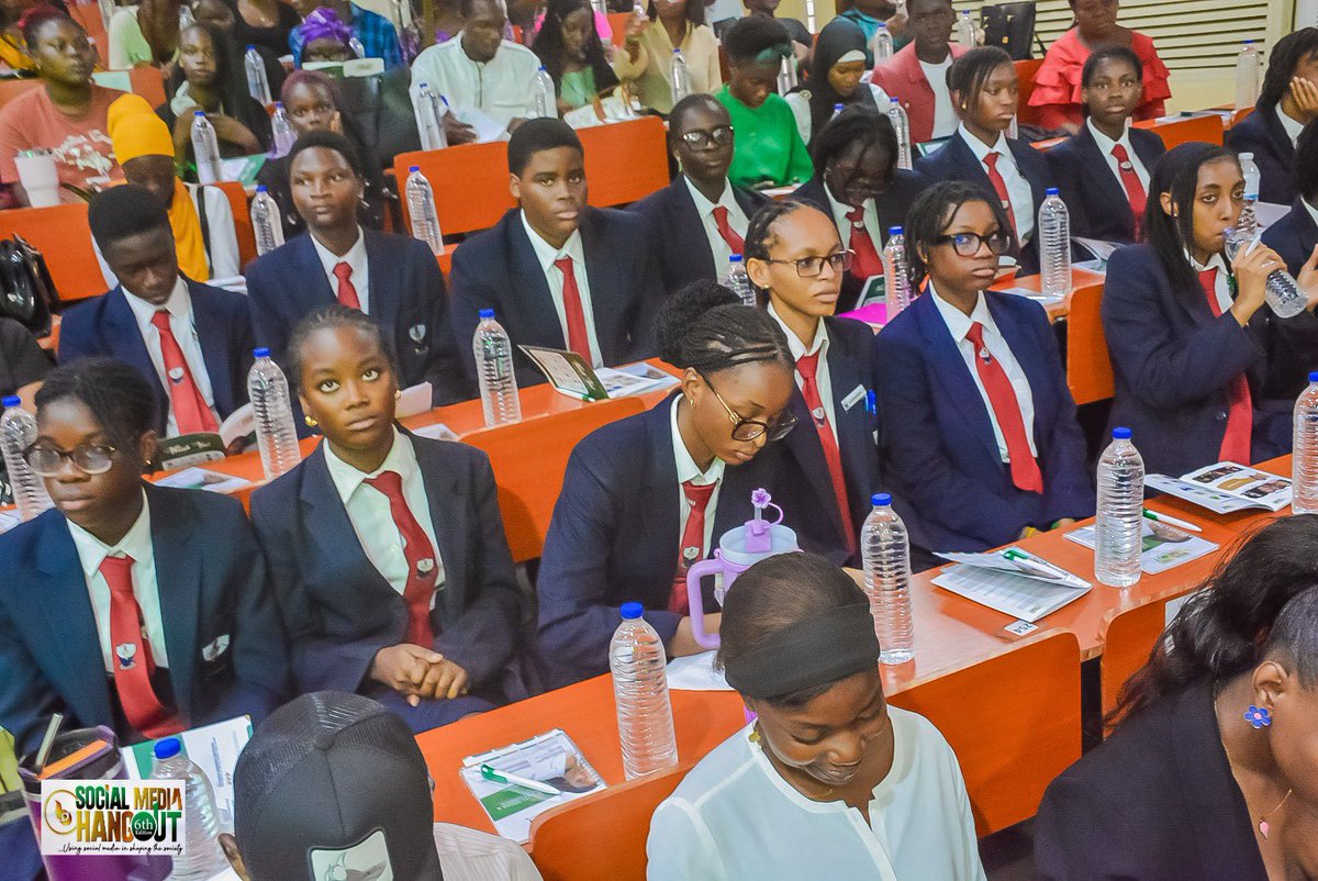 bsmhangout1's tweet image. Standing tall on another successful edition. 
Bodex Social Media Hangout keeps raising the bar. It’s was a total blast! 💥 

#DigitalCommunity #BodexMedia #DigitalNigeria #Digitalconnections #InfluenceWithStyle