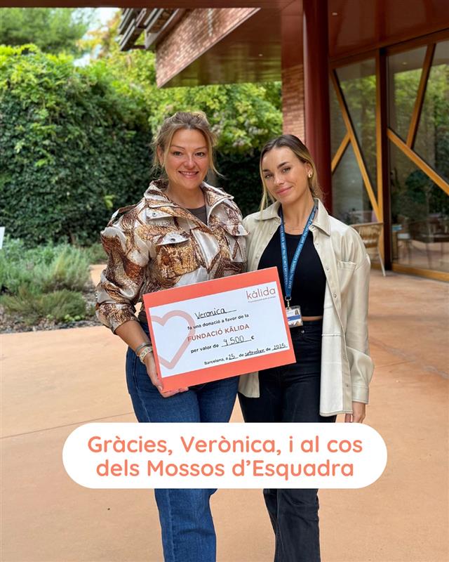 fundaciokalida's tweet photo. 👮‍♀️ 1.800 Mossos d'Esquadra han portat la enganxina rosa per #Kālida. Un gest preciós que ha recaptat 4.500 € per continuar oferint suport a les persones que conviuen amb el càncer.

Gràcies, Verònica, i gràcies a tots els Mossos per sumar la vostra empenta. 💗

#AccióSolidària https://t.co/ZGkqPtI0wl