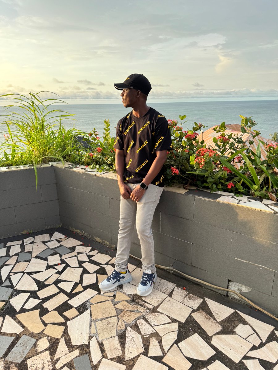 The future is decentralized and it’s now!
From global access to real financial freedom, Binance is leading the charge, empowering millions and opening the doors of Web3 to everyone.
#Binance #Crypto #Web3 #Blockchain
⁦<a href="/cz_binance/">CZ 🔶 BNB</a>⁩
⁦<a href="/binance/">Binance</a>⁩
⁦<a href="/BinanceAfrica/">Binance Africa</a>⁩