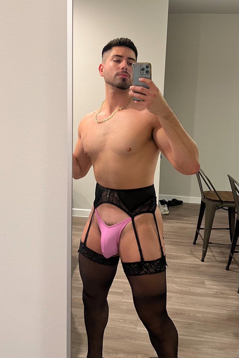 MenStockings's tweet photo. men in lingerie 🔥
@versxcexx https://t.co/4Kg4CrfFKR