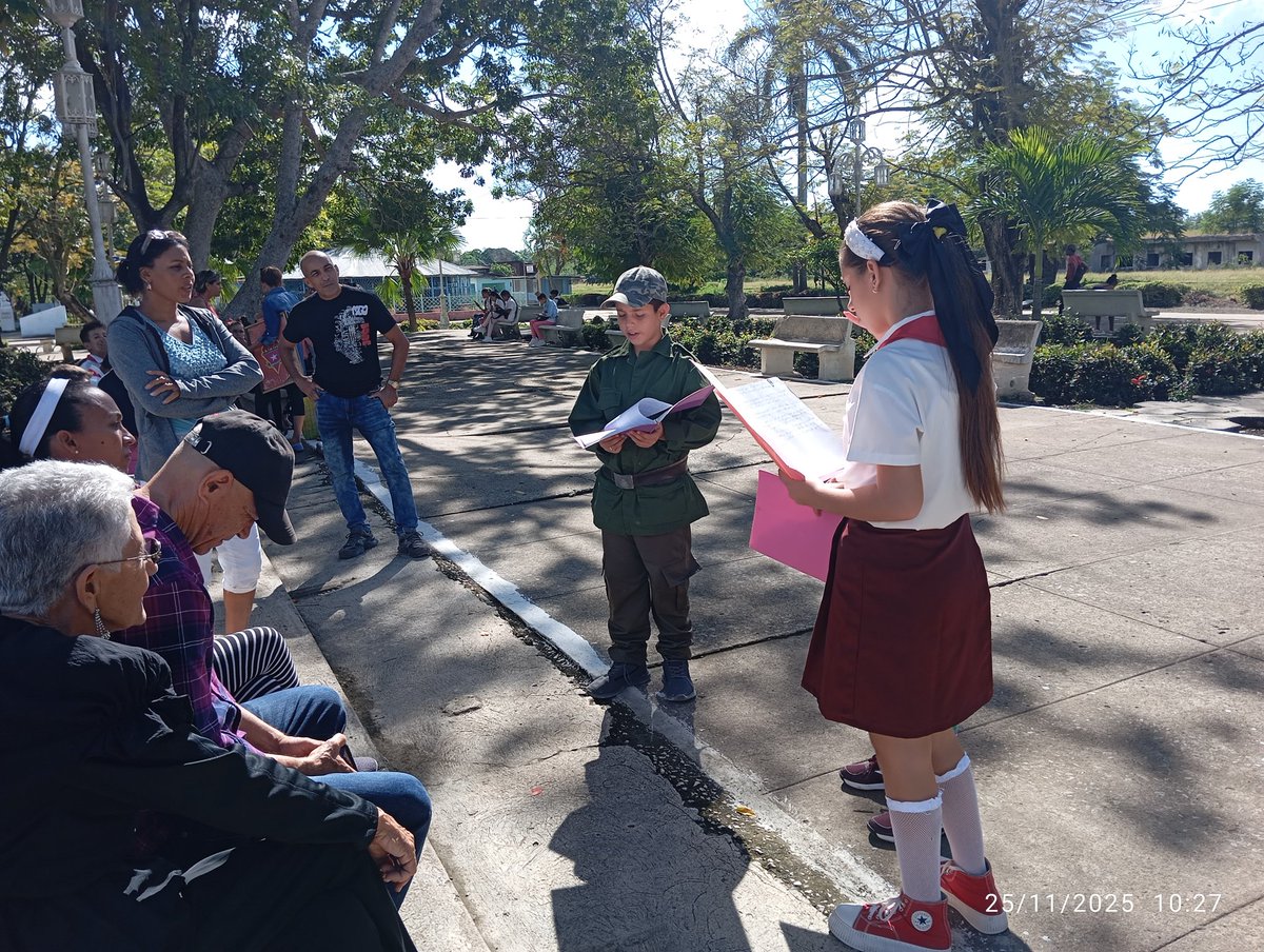 Continúa el homenaje a nuestro Comandante en noveno aniversario de su partida física #Jobabo #CubaMined