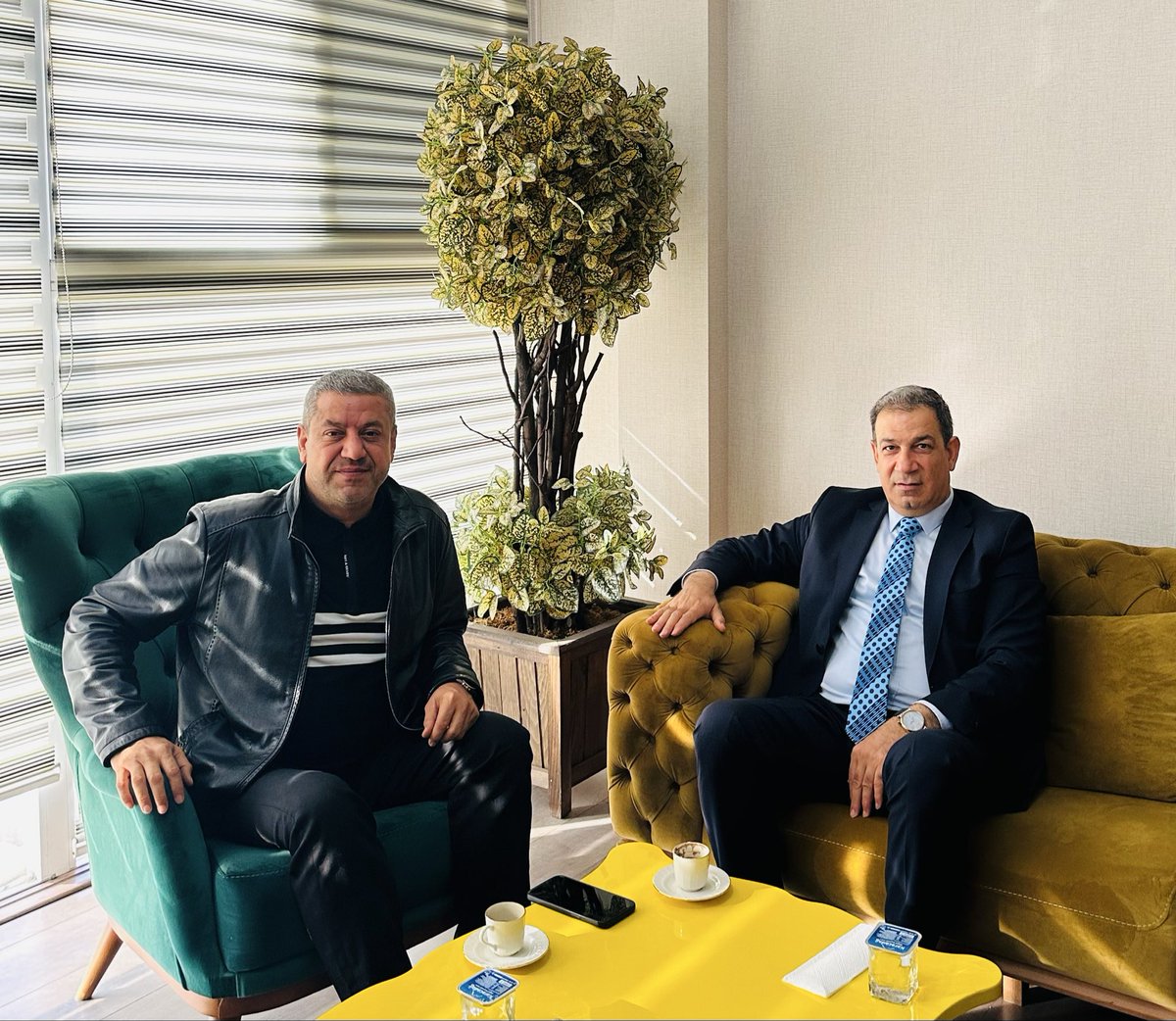 Arami Pizza ve Baklava’nın kurucuları Özgür İzol ve Ömer Ademoğlu ile İş İnsanı Çetin İzol bizleri ziyaret ettiler.
58 Meydanı’nda hayata geçirilmesi planlanan Arami Baklava Akademisi projesine dair bilgiler paylaşıldı.
Müteşebbislerimizi tebrik eder, bereketli kazançlar dilerim.