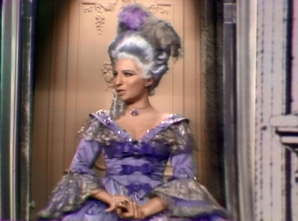 heyjaeee's tweet image. Bring back tv specials!