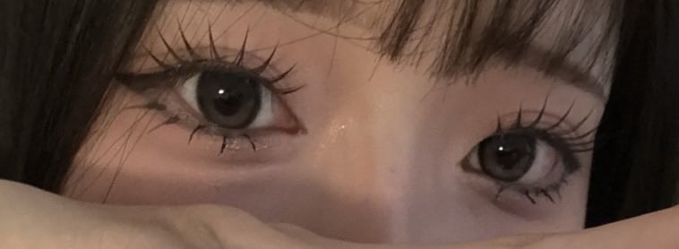 zt2h4f's tweet photo. つけま一択‼️可愛い痛まないコスパいい3秒で付けられて3秒でオフできる等メリットありすぎて手放せない( ♛ฺ3♛ฺ) https://t.co/OEs1Ir6KjY