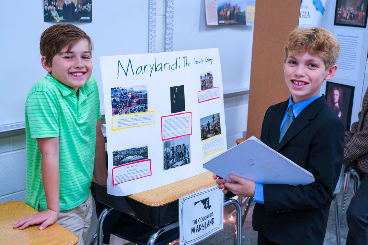 charchristiannc's tweet image. Fifth graders took part in a gallery walk presentation called the Colonial Museum Exhibit! Each student selected a colony to research, exploring how the American Revolution influenced their chosen colony. 🏛️🗽📚 #ccsKnights #AmericanHistory🇺🇸 #LearningisFun