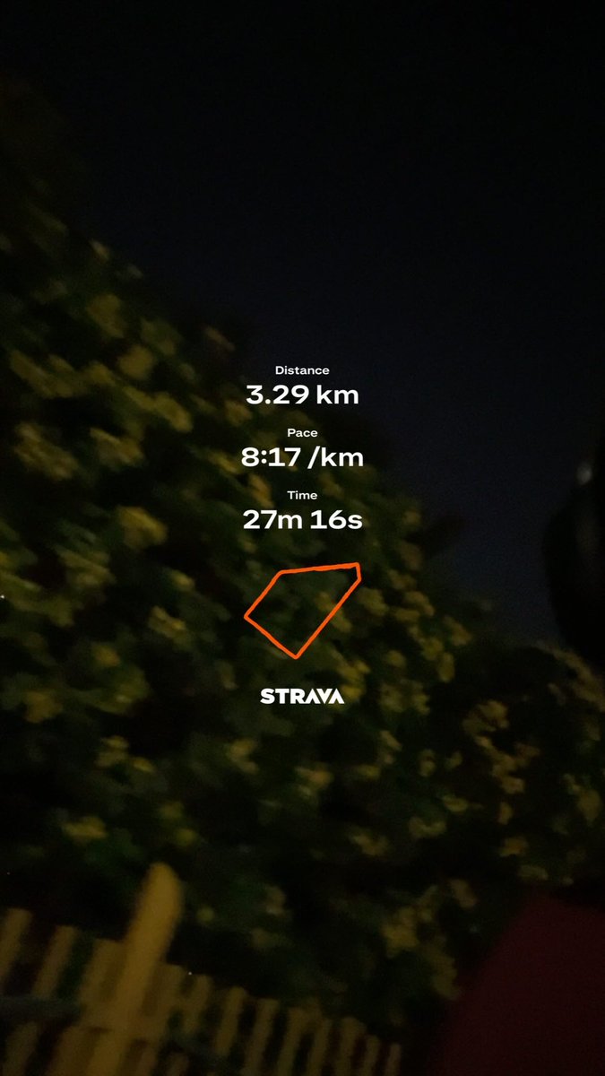 sunnyyhammie's tweet image. it’s running outside season, tell a friend!!