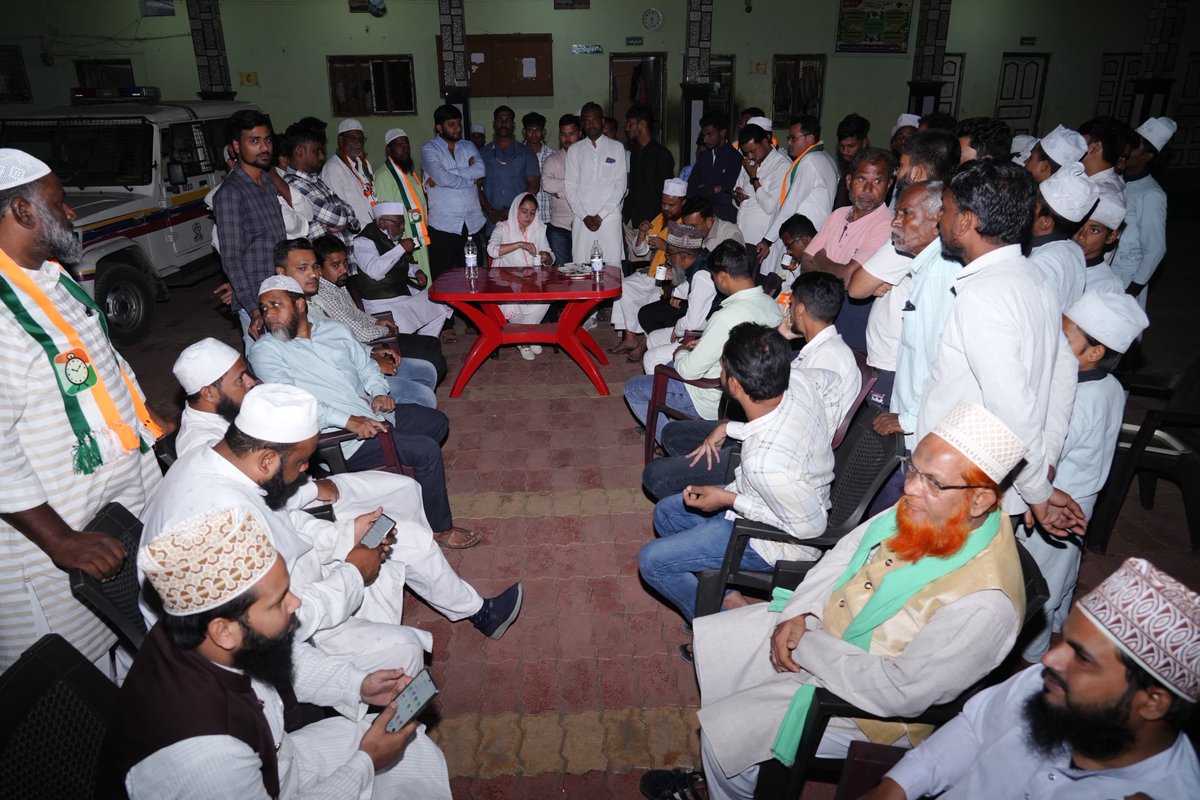 sanamalikshaikh's tweet image. निजामीय्या दारुल–उलुम येथे भेट दिली

📍संजयनगर, गेवराई

#CommunityConnect #EducationForAll #MLA #SanaMalikShaikh #Anushaktinagar