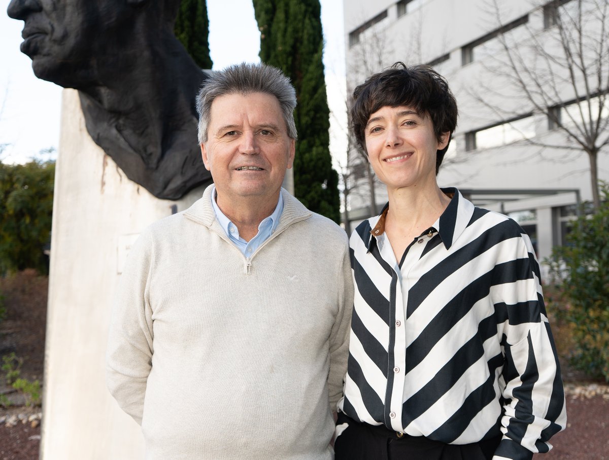 CBM_CSIC_UAM's tweet image. 🚀 En el CBM hemos tenido la gran suerte de recibir y escuchar a dos grandes en estos días: Andrés Aguilera (@cabimer), en la 31ª Lección Conmemorativa Severo Ochoa, y Karim Labib (@dundeeuni, MRC-PPU). ¡Gracias por inspirar y enriquecer nuestro ecosistema científico!