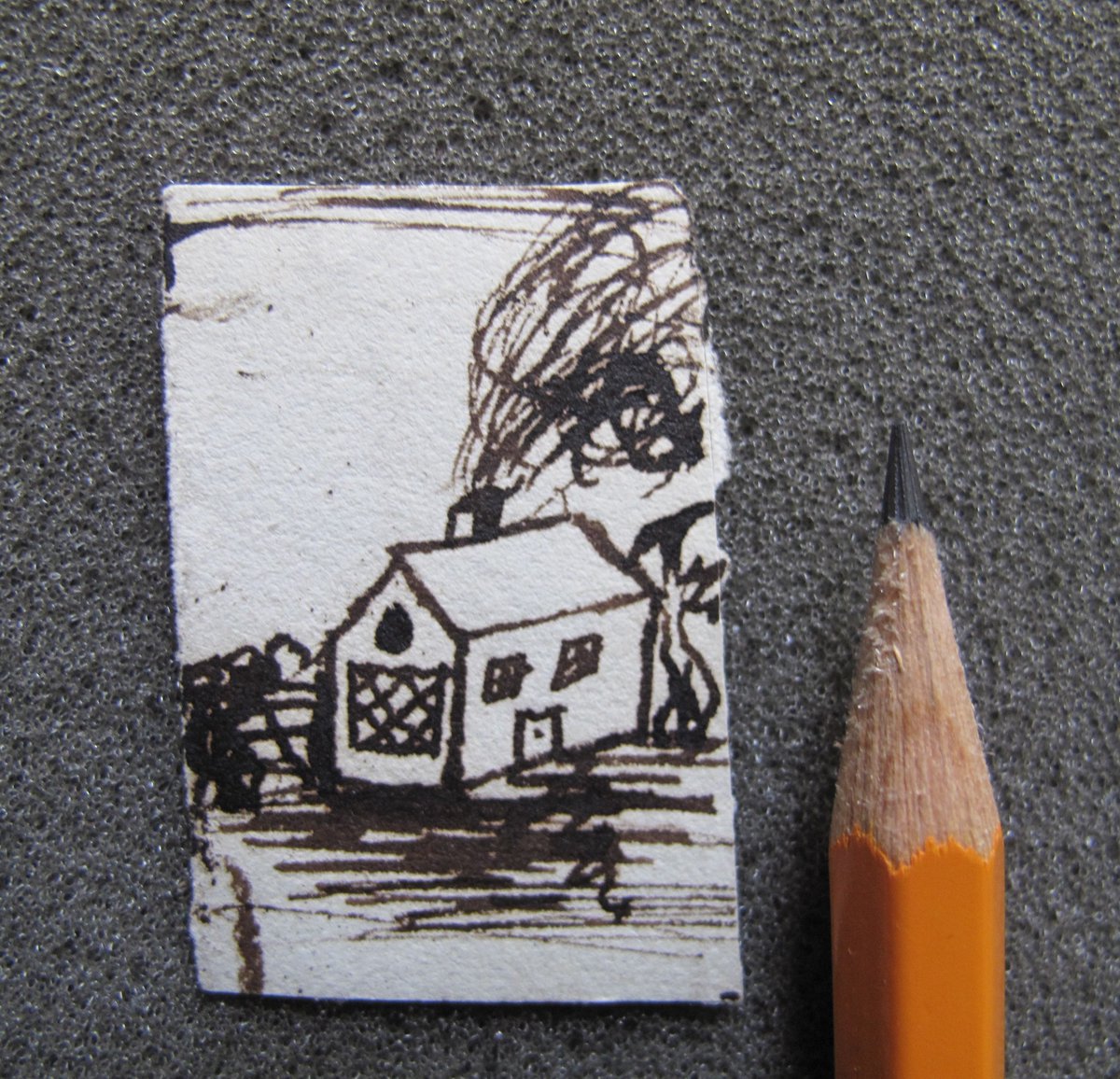 MarshsLibrary's tweet image. A roaring fire is just the thing for a chilly Tuesday in November. Doodle found inside the 1672 &apos;New Rules&apos;  for the regulation of cities and towns in Ireland.