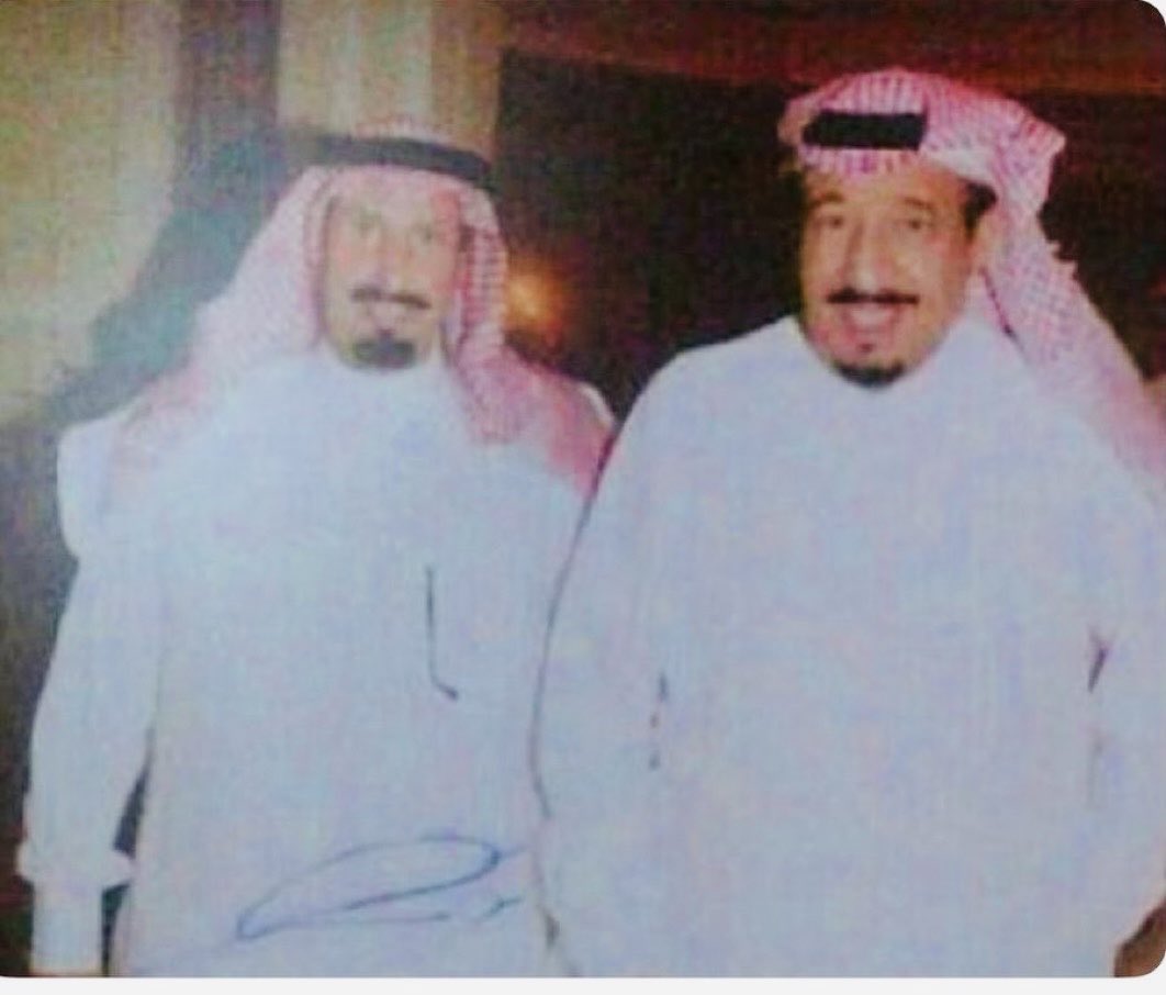 abdsheikha's tweet photo. أحرّ_التعازي_لأسرة_بن عقيل
بعد ان شاركت مساء اليوم
في التعزية في أخونا الفاضل
#ناصر_بن_عبدالمحسن_بن_عقيل أحد رجال الملك سلمان بن عبدالعزيز آل سعود 
حفظه الله ..
عرفته في فترة ماضية
عن قرب يحمل في صفاته
وتعاملة رحابة صدر وخلق عال وشهم بكرم .. صفات يعجز الأنسان عن الكلام عنها ..
وخلّف من الأبناء والأحفاد
رجال أفاضل حملوا أسمه 
وشخصيته التى جعلته من كبار رجال الأمير والملك سلمان 
بن عبدالعزيز المقرّبين منه 
وتمّ الأعتماد على الأبناء في مسيرته  .. وحياته
وبإذن الله حتى بعد فقدانه  ..
جعل الله فيهم الخير والبركة
أحرّ التعازي لأخوانه :
#فيصل بن عبدالمحسن 
بن عقيل  ..
#وبندر بن عبدالمحسن 
بن عقيل  
والى أبنه الاخ والصديق 
زميل الماضي والحاضر  :
#عبدالمحسن بن ناصر بن عقيل 
وأخوانه الأكارم :
#محمد بن ناصر بن عقيل #والعقيد سلمان بن ناصر
 بن عقيل 
#والعقيد سعود بن ناصر بن عقيل 
#والدكتور بندر بن ناصر بن عقيل 
والى كافة أسرته وجماعته
وأحسن الله عزانا  جميع
فيك يا أبا عبدالمحسن
إنا لله وإنا اليه راجعون