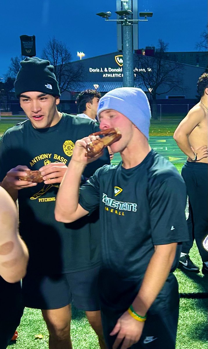 waynestbaseball's tweet image. Day 3 complete! The #EarnTurkey Challenge finale included weight room content, a stadium mile, tug-of-war. Great competition!