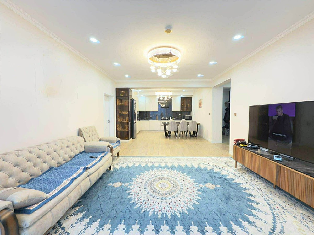 mandakh96800's tweet image. #Solaris residene хотхонд 4 өрөө орон сууц худалдана.

☎️ 80068709
☎️ 80068709

Үнэ: мкь нь 7,4 сая /нийт 889 сая/

▪️120.16 мкв 
▪️16/10+ давхарт
▪️Зүүн харууцтай
▪️Мастер унтлагын өрөөтэй
▪️Суурилсан тавилга үлдэнэ
▪️Орчлон, Хобби, Сингапур, 131-р сургууль цэцэрлэгтэй ойр