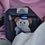 mallangkyu_0203's tweet image. 아무도 카메라를 안보지만 어디서 시선이 느껴지면…