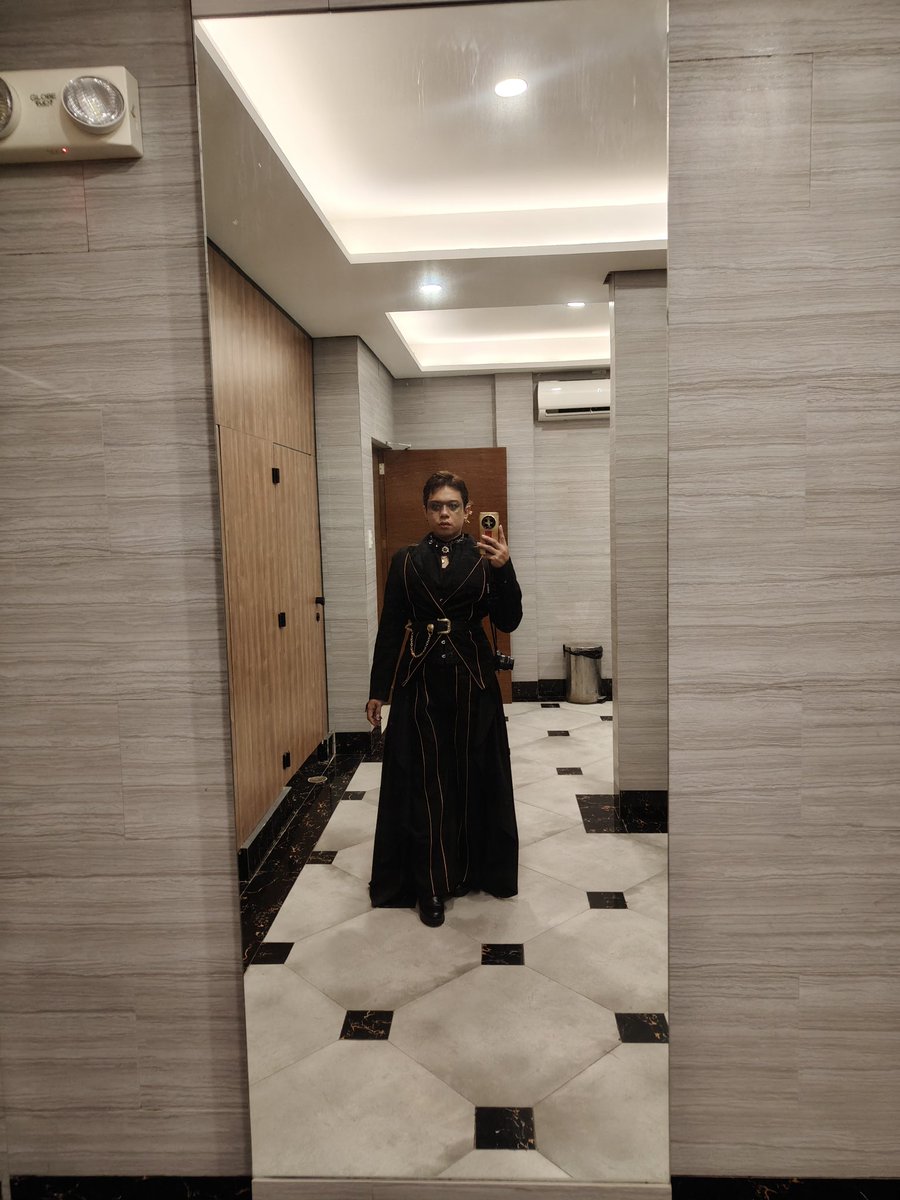 of_unwilling's tweet photo. Year-End Party https://t.co/ZL4RTuiL9e