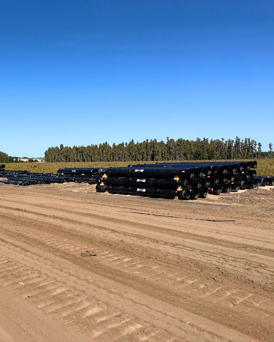 USPipe1899's tweet image. Our team trained 20+ crew members on HDSS joint installation and guided them through pulling our pipe through casing under the roadway. We love getting into the field to share our expertise and help customers understand how our products can elevate their next project. #uspipe