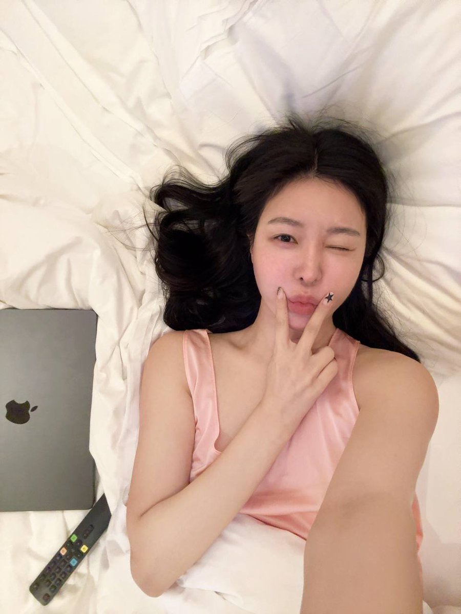 情深深水流流 tweet media