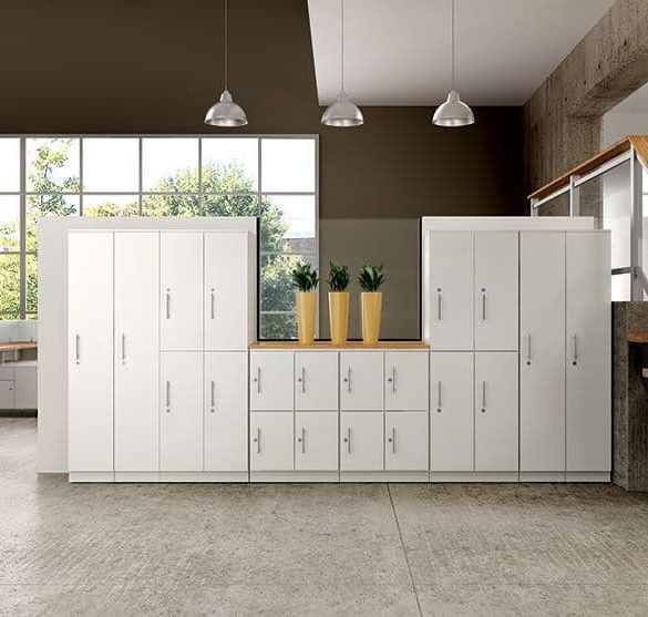 StrongProjInc's tweet image. With thoughtful storage solutions, you can create spaces that feel open, accessible, and efficient. Less clutter, more clarity, and happier teams, because every detail matters.

#OfficeOrganization #StrongProject #officedesign #officestorage
strongproject.com/filing-system-…