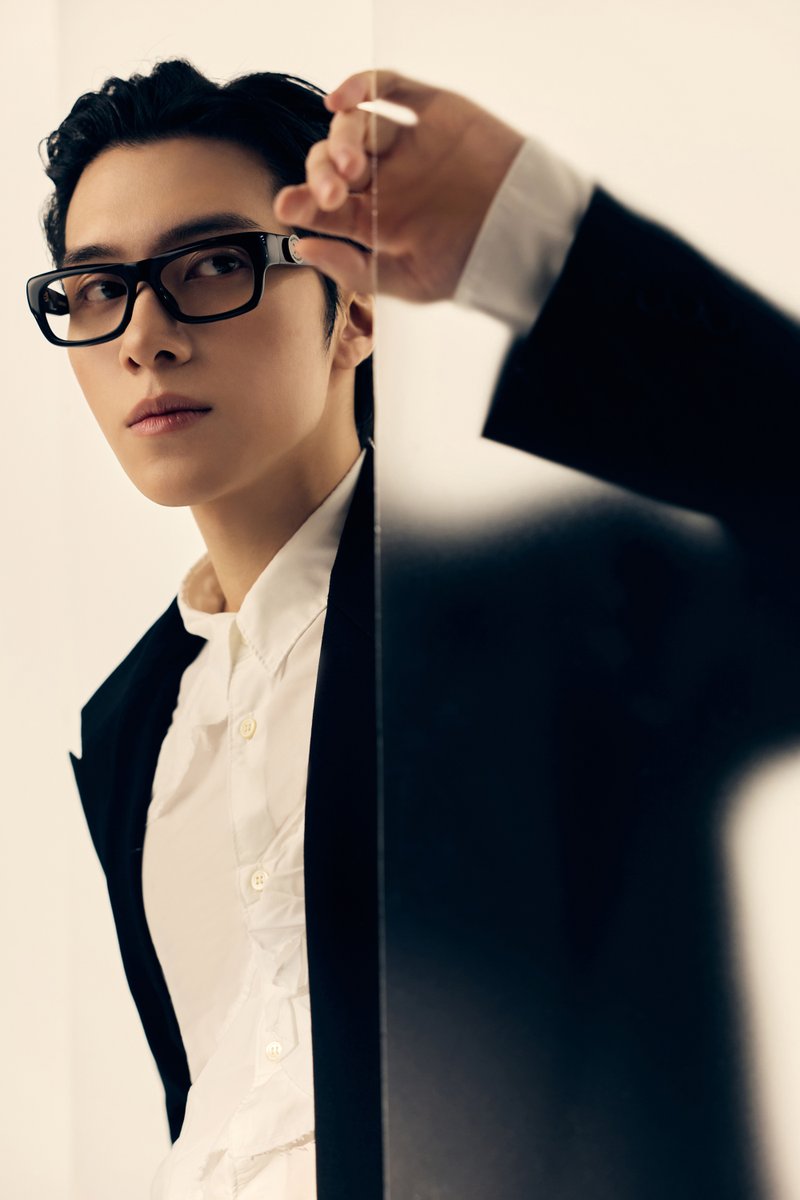 chocodery's tweet image. HENDERY 😭😭😭😭😭😭😭😭😭😭😭😭😭😭😭😭😭😭😭😭😭😭😭😭😭😭😭😭

WAYV WE AIN&apos;T FADING
#WayV_WeAintFading