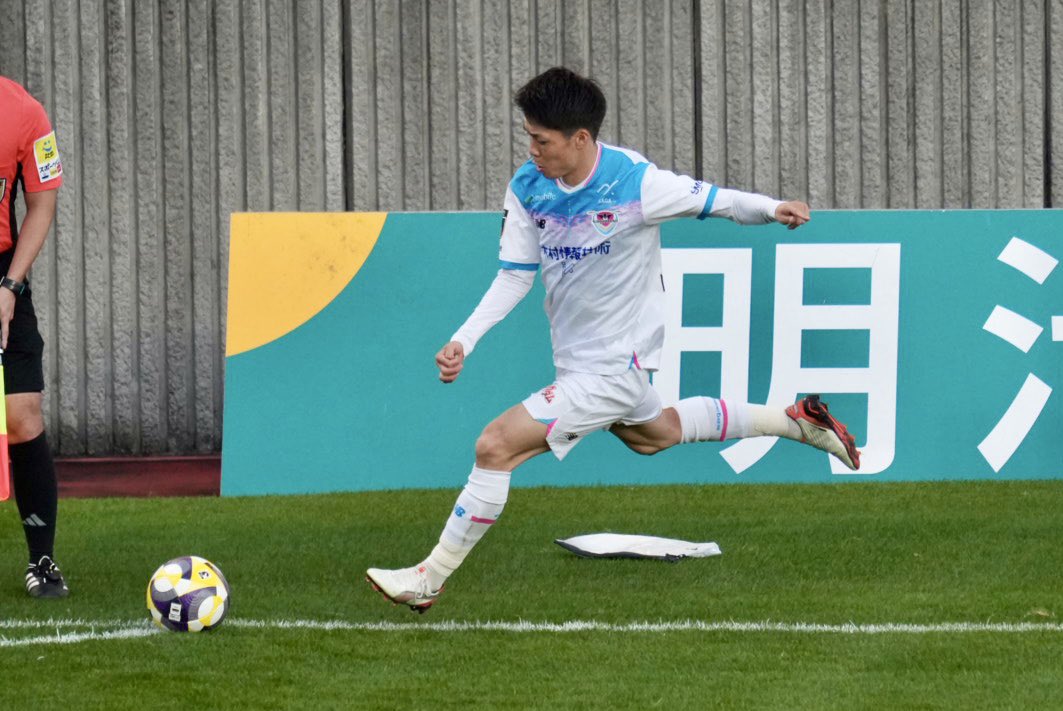 voissdefor1's tweet image. MF16  西澤 健太 選手 ②
J2リーグ 第37節 2025.11.23  vs藤枝MYFC 

何度もコーナーキックでいい球蹴ってたけどな

#西澤健太
#サガン鳥栖
#清水エスパルス
#spulse
#藤枝鳥栖 
#J撮り