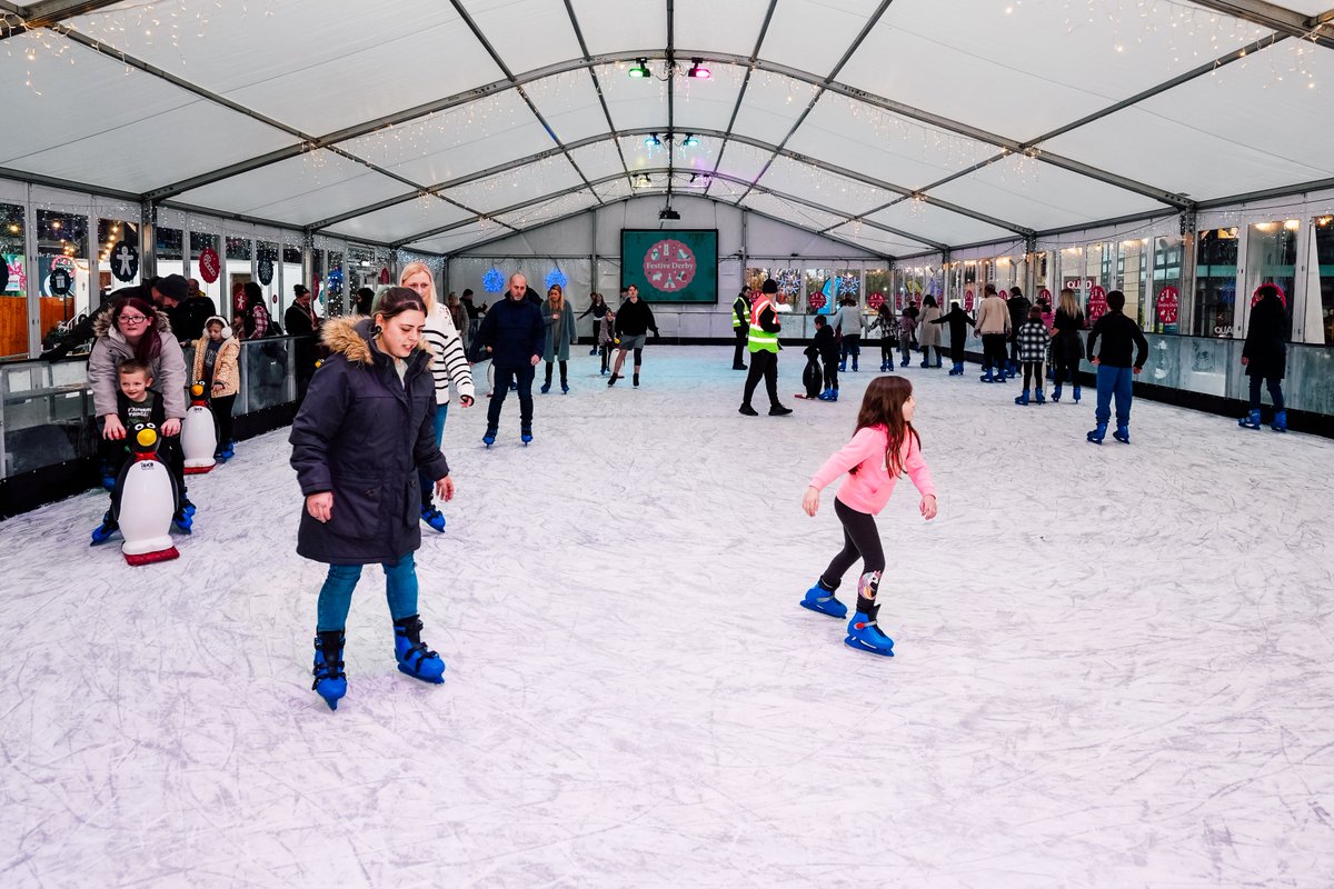 ❄️ Get your skates on, Derby! ⛸️

Bring your friends, family, or work pals and enjoy a magical spin on real ice - the perfect winter activity for all ages.

👉 Book your session and find out more: festivederby.co.uk/whats-on/cathe…

#FestiveDerby2025