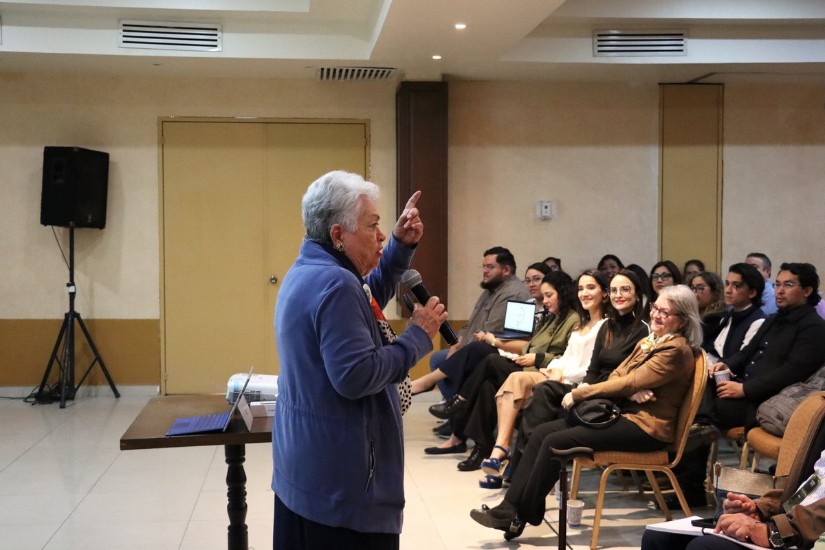 Agradecemos su participación y presencia en el Foro Ambiental Sonora 2025.
Tuvimos el honor de reunir a especialistas, estudiantes, instituciones y ciudadanía comprometida con la gobernanza, la resiliencia y la economía circular. #TierraDeOportunidades #SeguimosTransformando