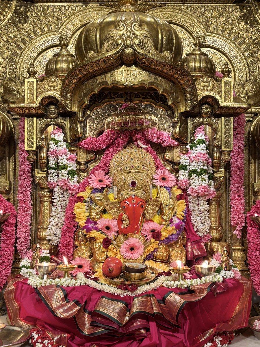 SVTMumbai's tweet image. 🙏 गणपती  बाप्पा मोरया 🌺मंगलमूर्ती मोरया 🙏२५/११/२०२५
🙏Ganapati Bappa Moraya 🌺 Mangalmurti Moraya  🙏25/11/2025