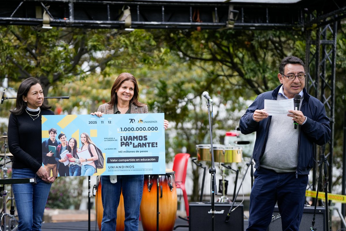 En el marco de los 77 años de la Universidad de los Andes, la Asociación de Egresados realizó una donación de $1.000 millones a la campaña Vamos Pa’lante, reafirmando su compromiso con la educación. 
👉 Tú también puedes sumarte ingresando a vamospalante.com.co